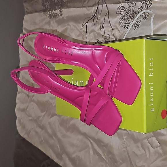 ❤️‍🔥❤️‍🔥❤️‍🔥❤️‍🔥Brand new women's pink 👠 ❤️‍🔥❤️‍🔥❤️‍🔥❤️‍🔥❤️‍🔥 - Picture 3 of 6